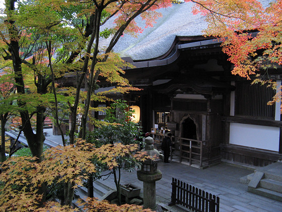 Ishiyamadera Temple 
Hondo