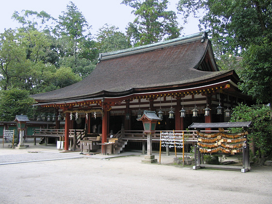Isonokami Main Temple Hall