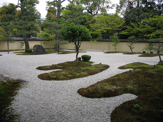 Japanese gardens: Rozanji Temple