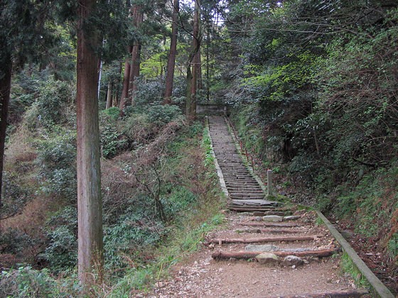 Makinoodera Temple Steps