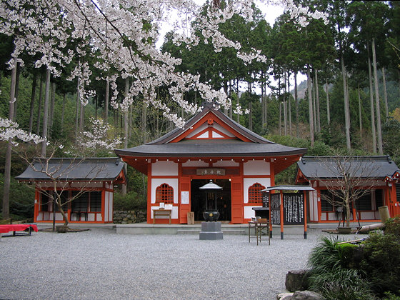 Sanzen-in Temple Kannondo